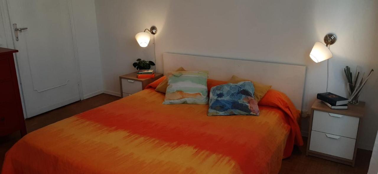 לוקה Appartamento Viale Puccini - Free Gated Parking - 3 Minutes From Center מראה חיצוני תמונה