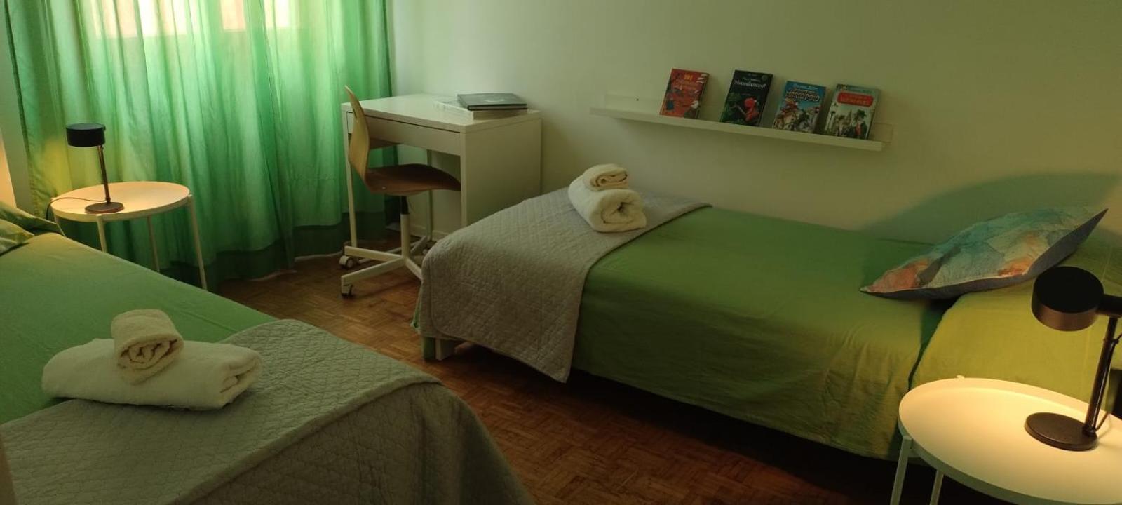 לוקה Appartamento Viale Puccini - Free Gated Parking - 3 Minutes From Center מראה חיצוני תמונה