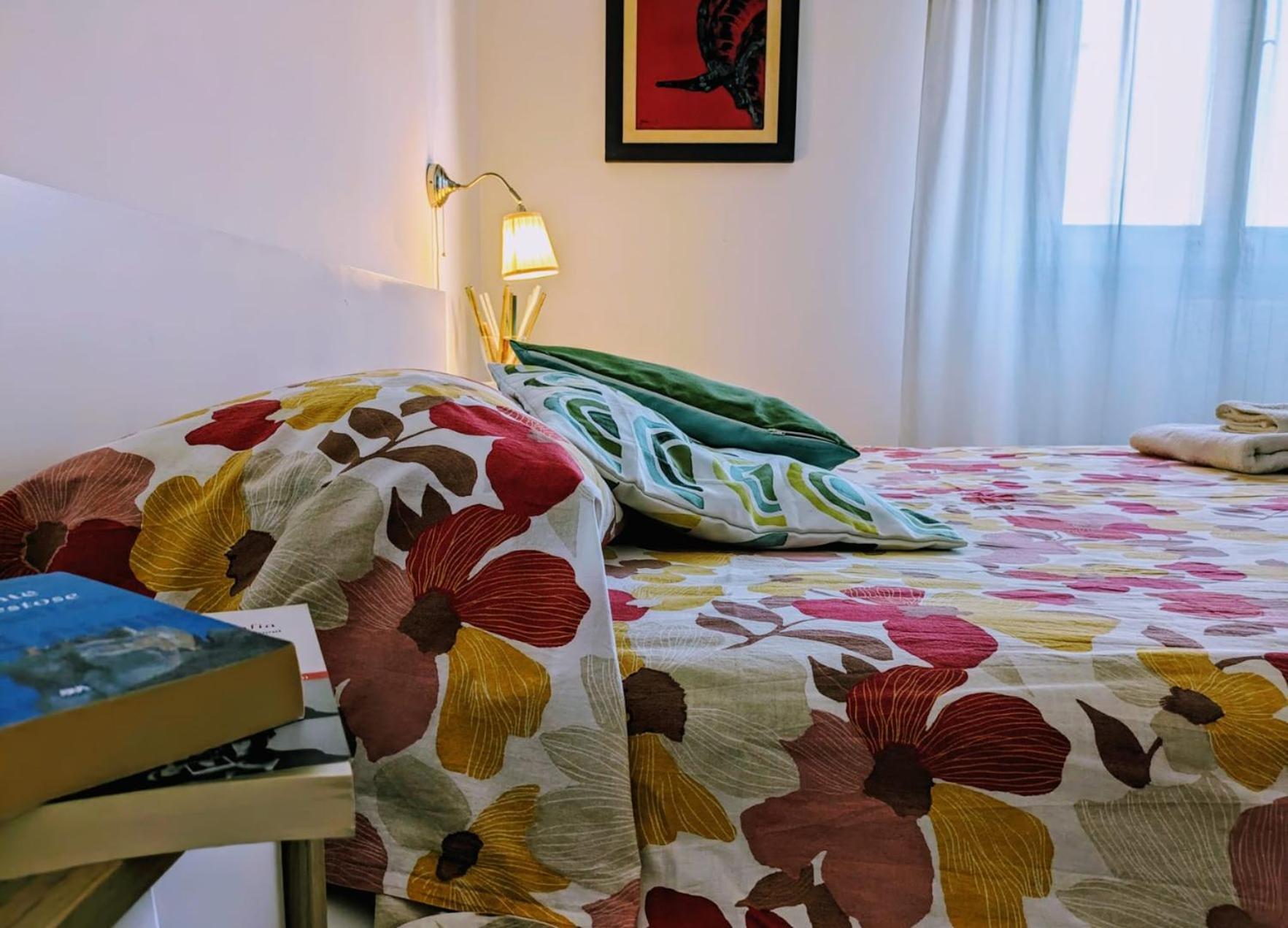 לוקה Appartamento Viale Puccini - Free Gated Parking - 3 Minutes From Center מראה חיצוני תמונה